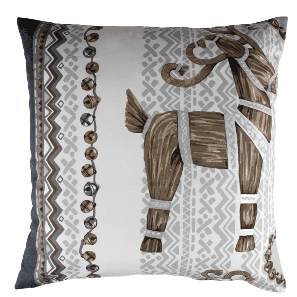 Koristetyyny Olkipukki 70x70cm