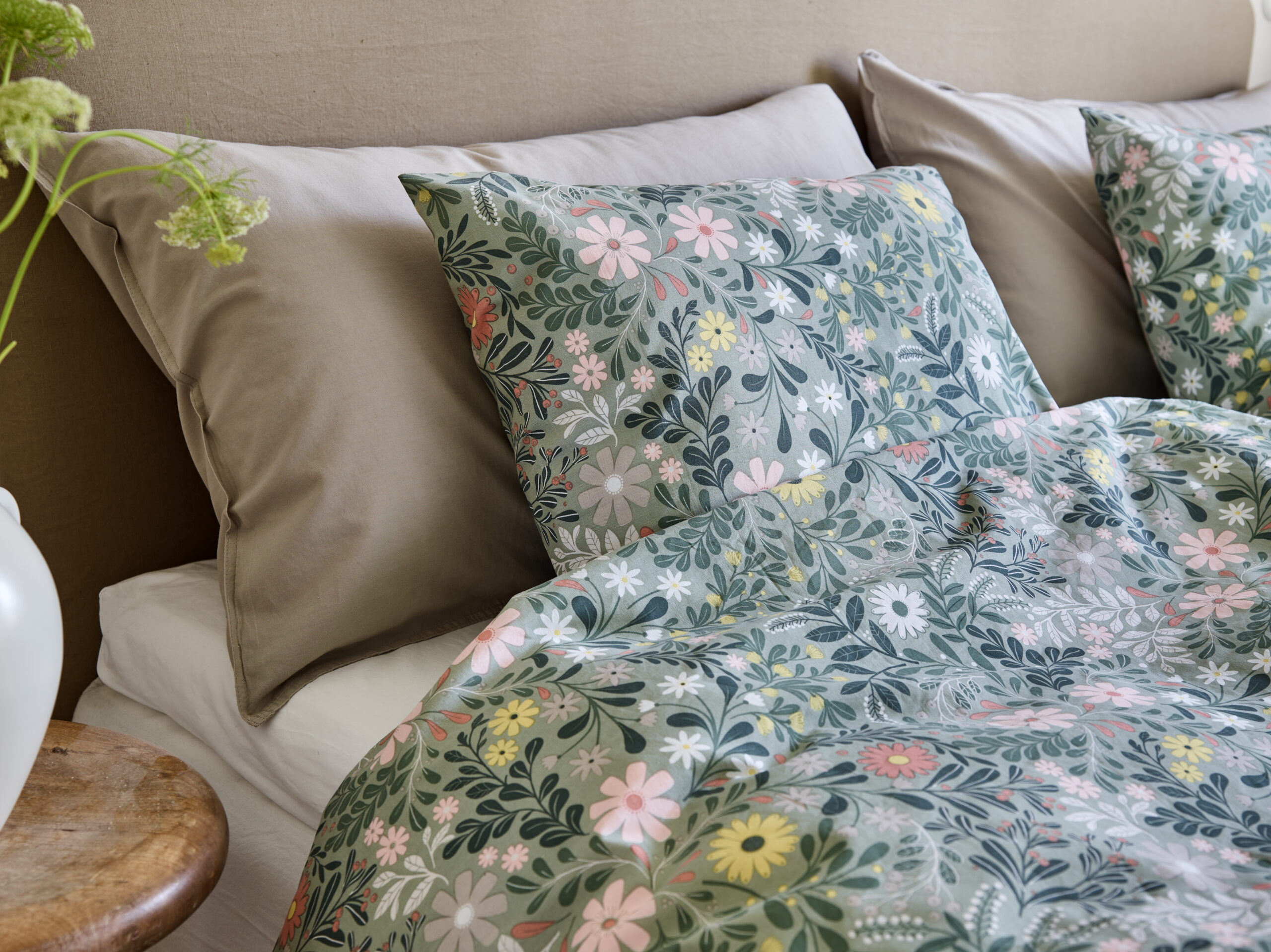 Pussilakanasetti Kukkaisa 150x210cm